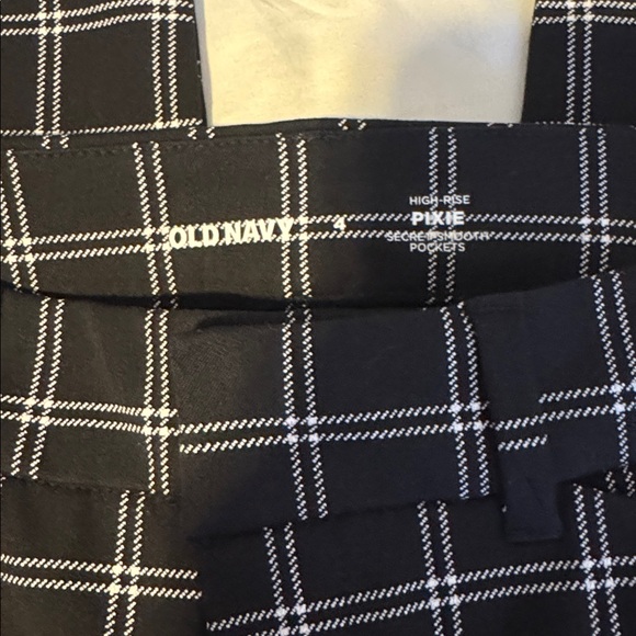 Old Navy Pixie High Rise Plaid Pants Secret Smooth Pockets Trousers Crop NWT - Picture 4 of 6